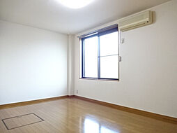 リバティツゥB棟 2 1階2DKのリビング/ダイニング