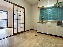 アルテミス 402 4階3DKのリビング/ダイニング