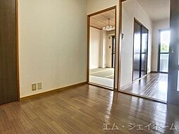 リンピアピュア 105 1階3Kのリビング/ダイニング