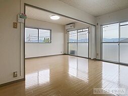 ハイエストパレス 330 3階2LDKのリビング/ダイニング