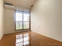 センチュリーワンB-1 207 2階1Kのリビング/ダイニング