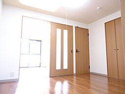 JR北陸本線 坂田駅 徒歩9分の賃貸アパート 2階2DKのリビング/ダイニング