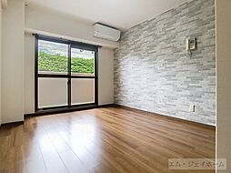 JR東海道・山陽本線 南彦根駅 徒歩12分の賃貸マンション 1階1Kのリビング/ダイニング