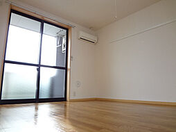 近江鉄道近江本線 愛知川駅 徒歩12分の賃貸アパート 1階1Kのリビング/ダイニング