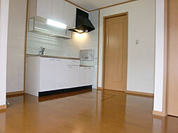 JR北陸本線 長浜駅 3.1kmの賃貸アパート 1階1SDKのリビング/ダイニング