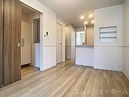 JR北陸本線 虎姫駅 3.6kmの賃貸アパート 1階1LDKのリビング/ダイニング