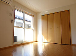 JR東海道・山陽本線 南彦根駅 徒歩25分の賃貸アパート 2階1Kのリビング/ダイニング