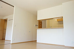 JR湖西線 唐崎駅 徒歩12分の賃貸アパート 1階2LDKのリビング/ダイニング