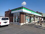 ファミリーマート　八日市東浜店