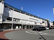西明石駅(JR西日本 山陽本線) 徒歩5分。 400m