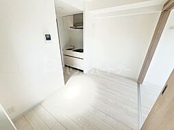 グランカーサ上野松が谷 6階1DKのリビング/ダイニング