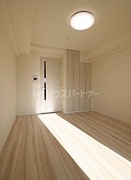 プレール・ドゥーク王子 5階1Kのリビング/ダイニング