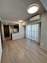 クレストコート町屋 8階2LDKのリビング/ダイニング