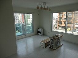 ガーデンテラスN17 4階1LDKのリビング/ダイニング