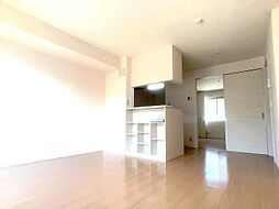 ノクターン 2階1LDKのリビング/ダイニング