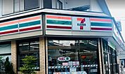 セブンイレブン南越谷店 222m