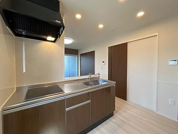 apartment 宮城県柴田郡大河原町金ケ瀬字町金ケ瀬字町 字町
地図を見る