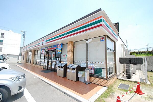 画像22:セブンイレブン 名古屋下志段味店（706m）