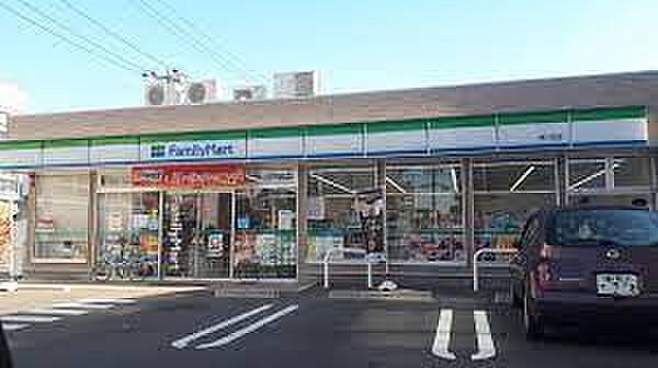 画像16:ファミリーマート 徳川町店（396m）