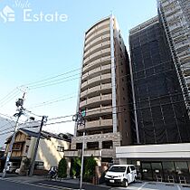 愛知県名古屋市東区泉１丁目（賃貸マンション1R・4階・24.74㎡） その1