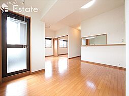 サムティイースト白壁 601 6階2LDKのリビング/ダイニング