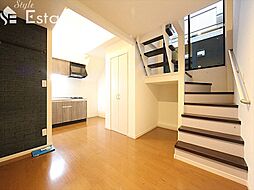 Venus-III 104 1階ワンルームのリビング/ダイニング