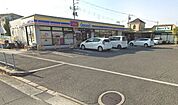 ミニストップ岸和田星和台店 710m