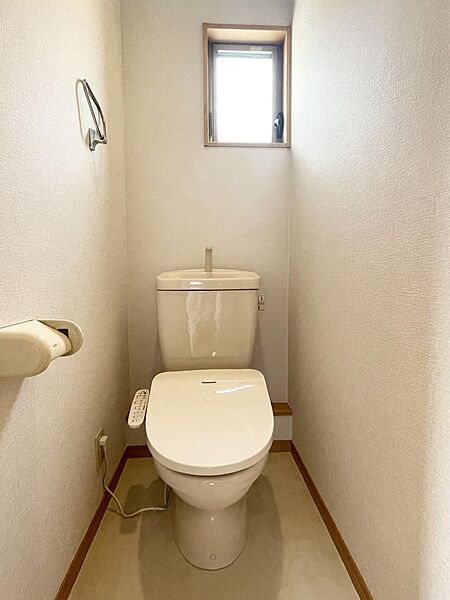 トイレを拡大表示