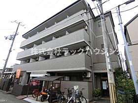 大阪府寝屋川市池田旭町（賃貸マンション1K・3階・24.57㎡） その1