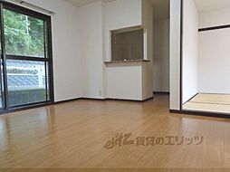 JR舞鶴線 西舞鶴駅 バス7分 福来東下車 徒歩3分の賃貸アパート 1階2LDKのリビング/ダイニング