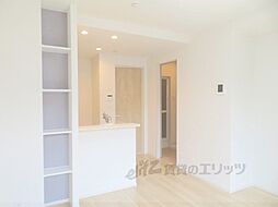 ノバ 302 2階1LDKのリビング/ダイニング