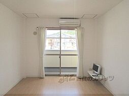 ヒューマンヒルズIII 2階1Kのリビング/ダイニング