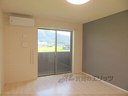 プライベース井倉 202 2階1Kのリビング/ダイニング