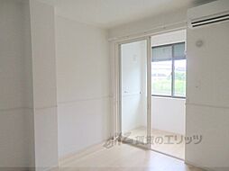 メゾン12朝来 107 1階1LDKのリビング/ダイニング