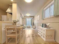 グラン・サフィールI 102 1階1LDKのリビング/ダイニング