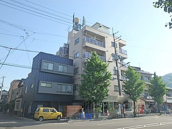 京都府京都市右京区嵯峨天龍寺瀬戸川町(賃貸マンション1K・4階・17.01㎡)の写真 その1