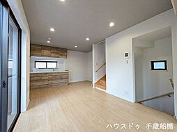 リビング/ダイニングの画像