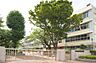 周辺：世田谷区立三宿中学校 630m