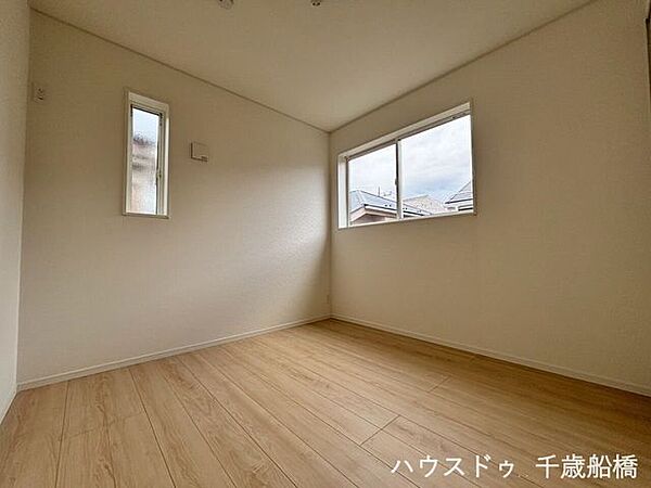 洋室を拡大表示