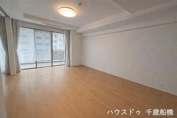 リビング/ダイニングを拡大表示