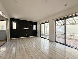 春日市星見ヶ丘5丁目 4LDKのリビング/ダイニング