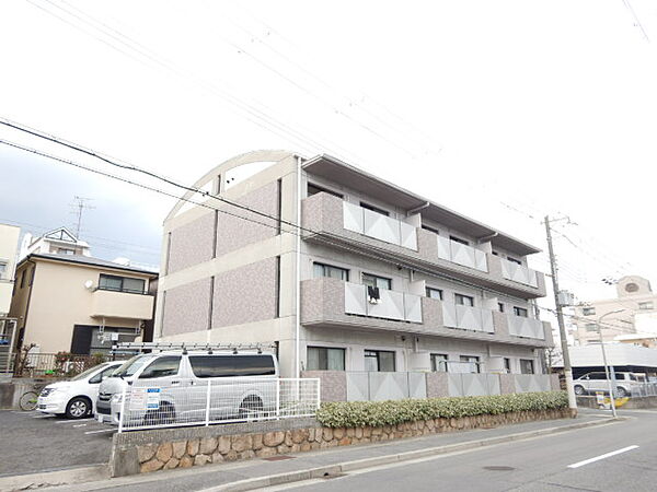 兵庫県神戸市東灘区本山中町2丁目(賃貸マンション3LDK・3階・56.78㎡)の写真 その1