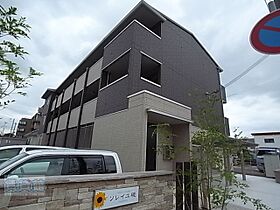 兵庫県明石市硯町1丁目（賃貸アパート1LDK・3階・40.07㎡） その1