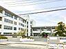 周辺：糸島市立前原中学校 徒歩3分。 230m
