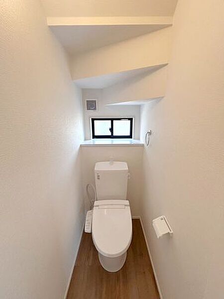 トイレを拡大表示
