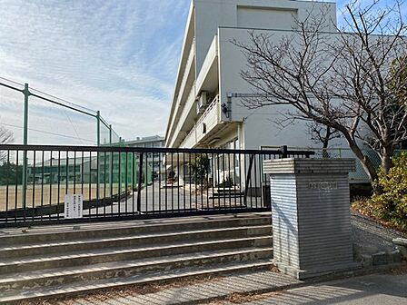 志木市立志木中学校(430m)
