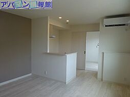 fierte 3階1LDKのリビング/ダイニング