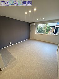 Maison de Rich Annex 1階ワンルームのリビング/ダイニング