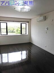 Donky 2階ワンルームのリビング/ダイニング