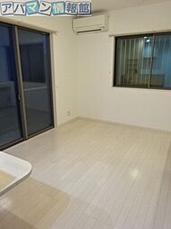 プレジールII 1階ワンルームのリビング/ダイニング